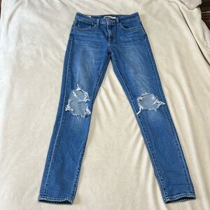 Levi 721 high rise skinny SZ 27
